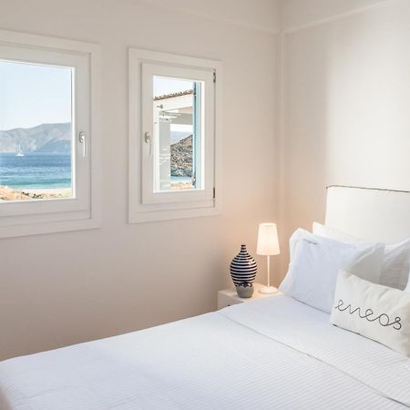 Eneos Kythnos Beach Villas-Elegant And Comfort Villas Oda fotoğraf